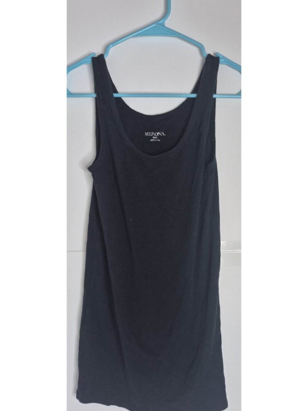 Merona Black Tank Top Women's Size M